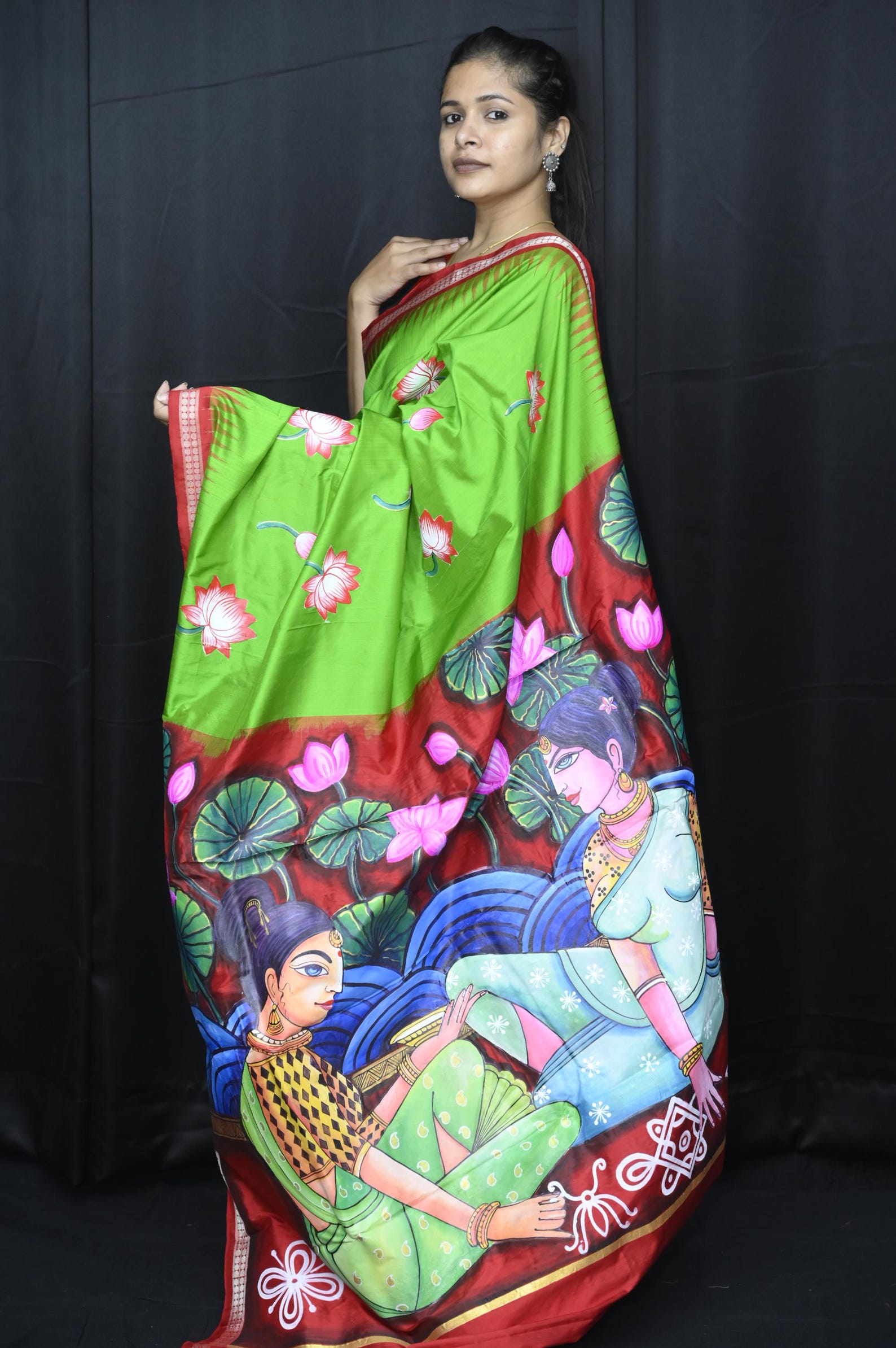 Green Red Women Jhoti Pattachitra Sambalpuri Silk Saree